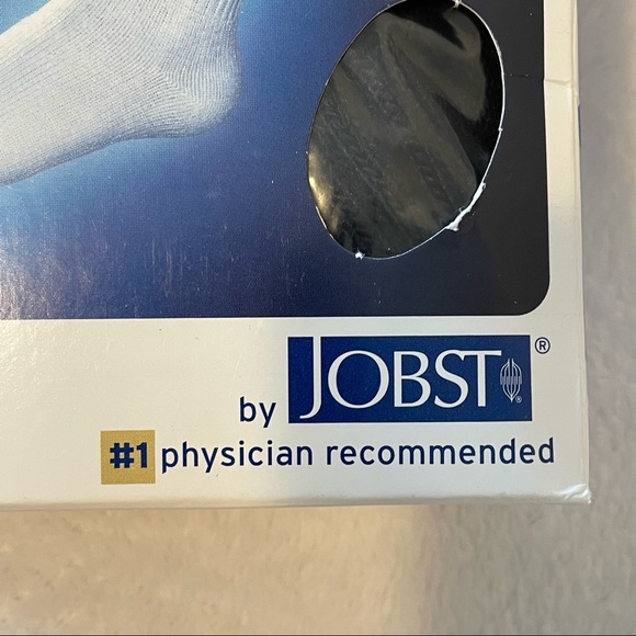 SensiFoot Diabetic Socks - size Medium - Picture 6 of 15